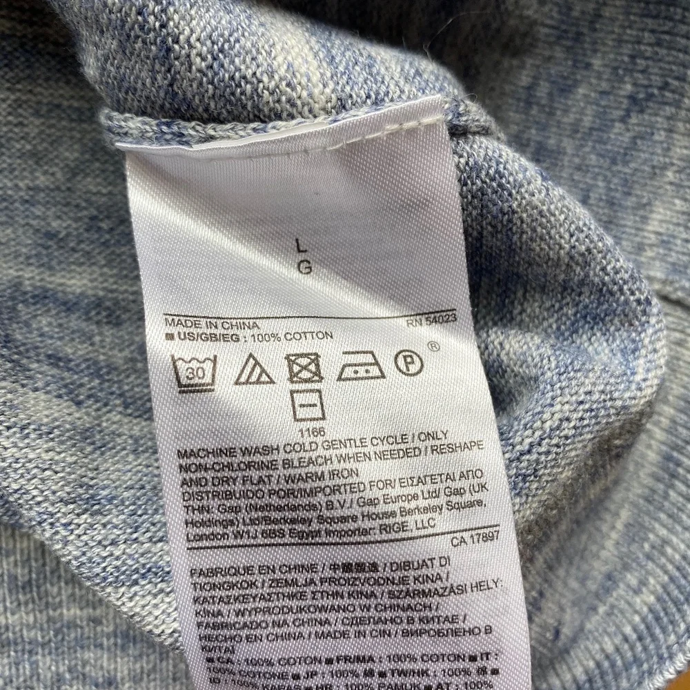 NWOT‎ Banana Republic Sweatshirt